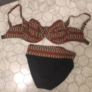 32H / size small underwire bikini by Fantasie